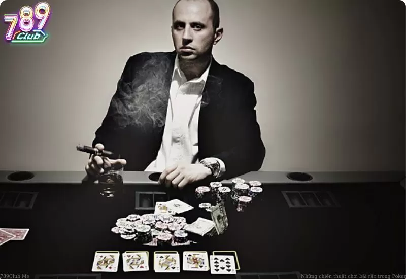 Bài rác (Junk hand) trong Poker là gì?