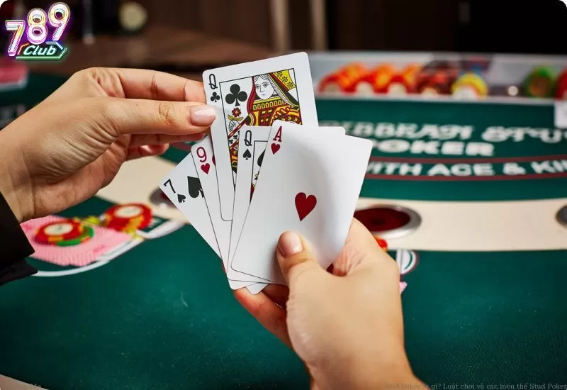 Các biến thể phổ biến của Stud Poker
